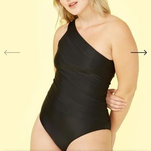 NWT Summersalt Sidestroke one piece swimsuit